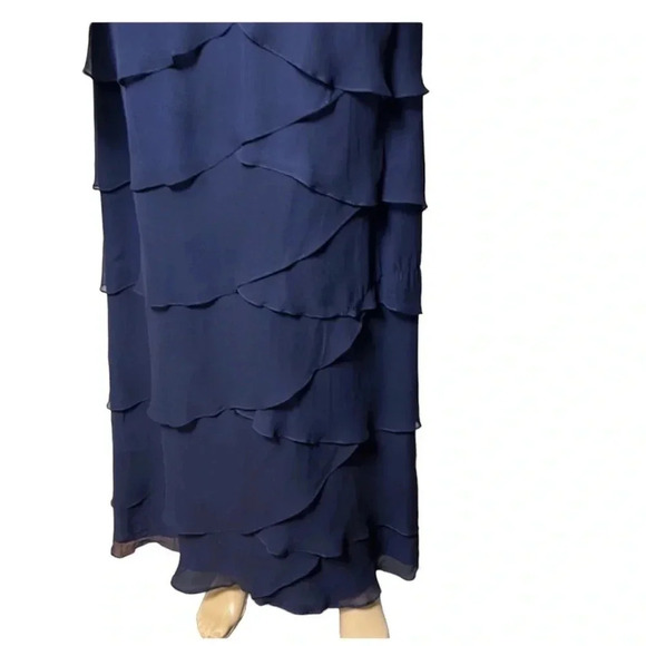 JOVANI NY Blue 100 SILK event dress .Strapless maxi with pleats and shawl - Picture 6 of 15